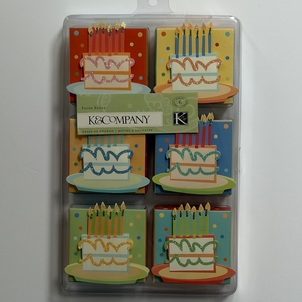 K&COMPANY 3-D Favor Boxes